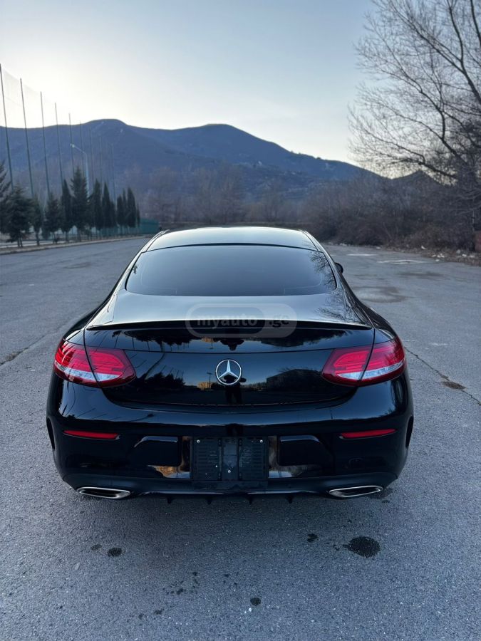 Mercedes-Benz C 300 - фото 4