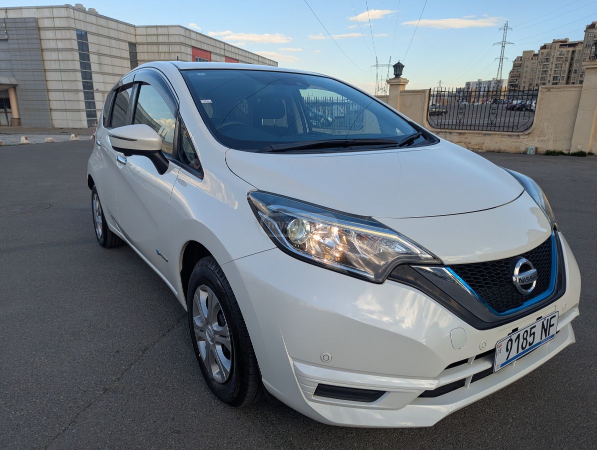 Nissan Note - фото 3