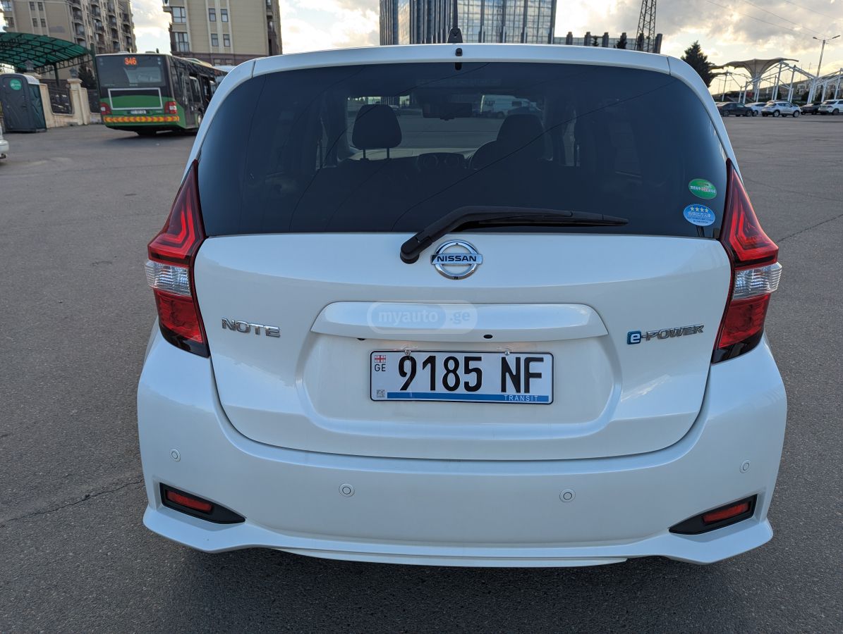 Nissan Note - фото 6