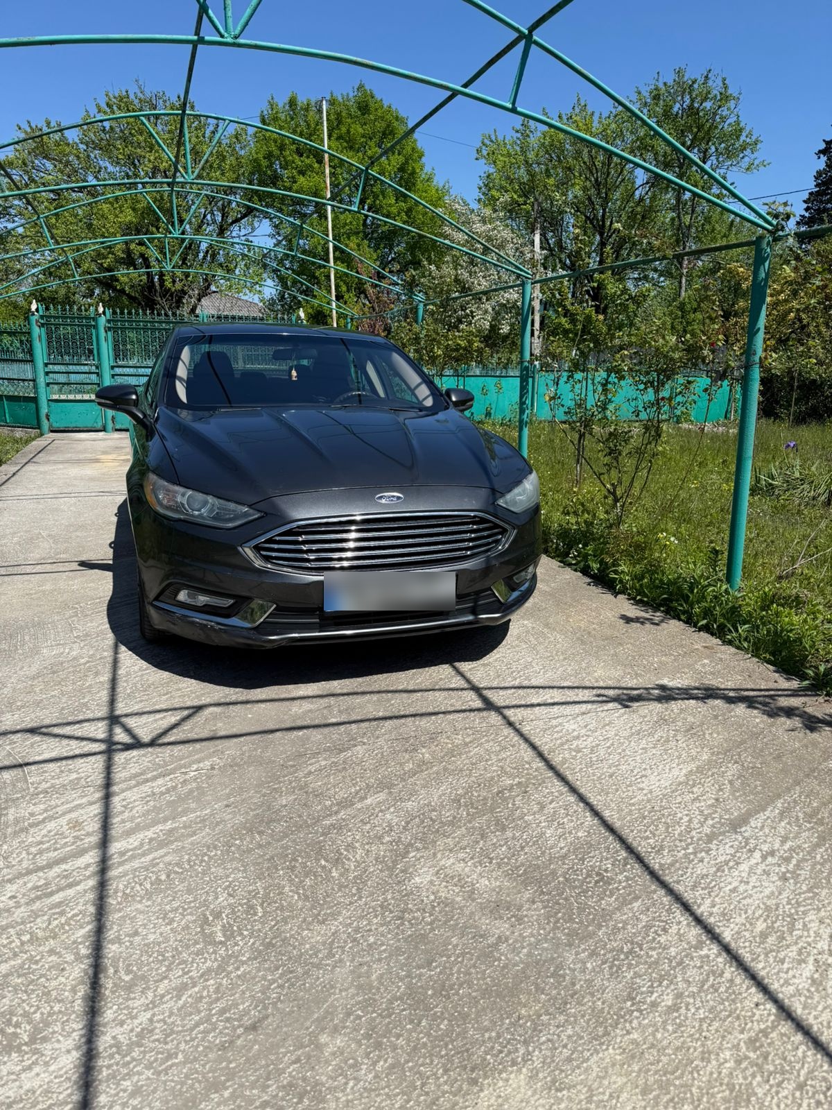 Ford Fusion - фото 2