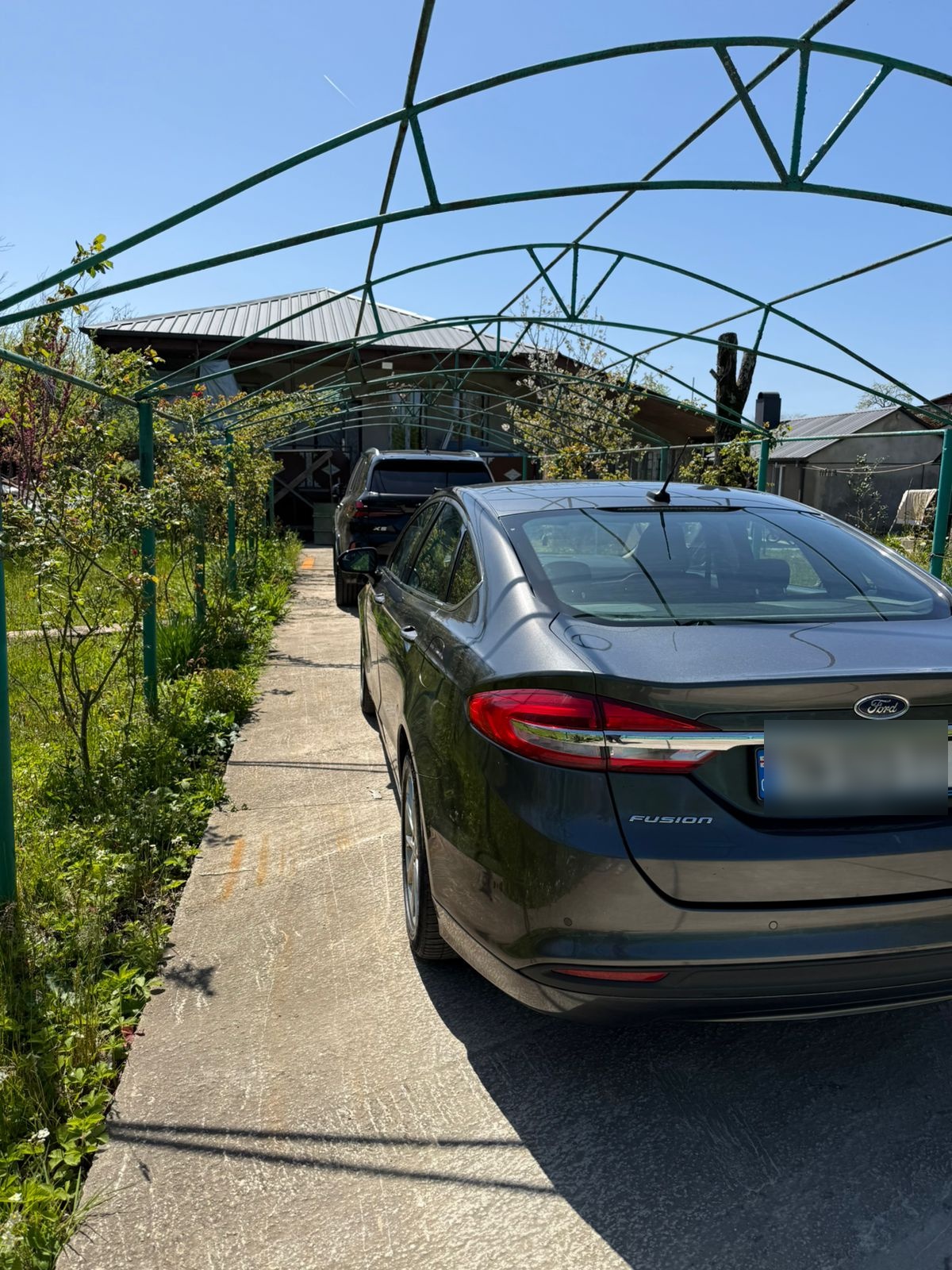 Ford Fusion - фото 8