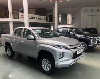 MITSUBISHI L 200 2020