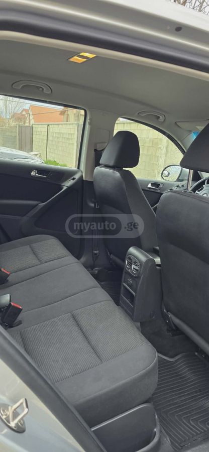 Volkswagen Tiguan - фото 3