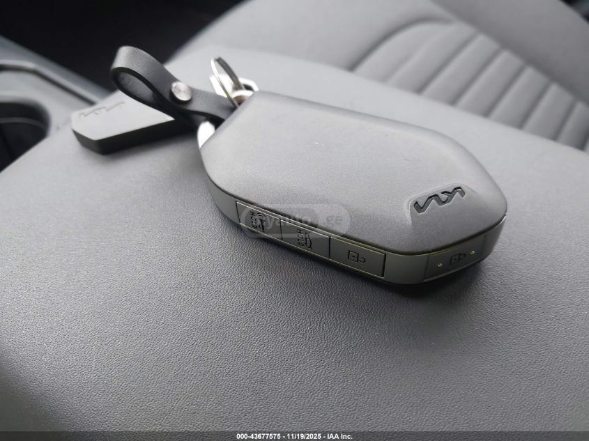 Kia K4 - фото 10