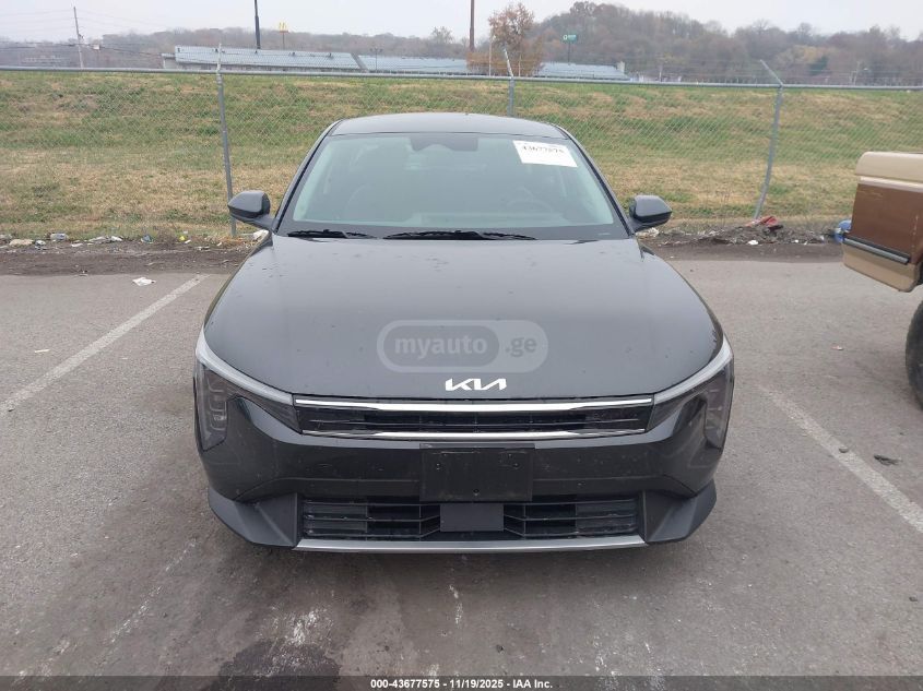 Kia K4 - фото 6