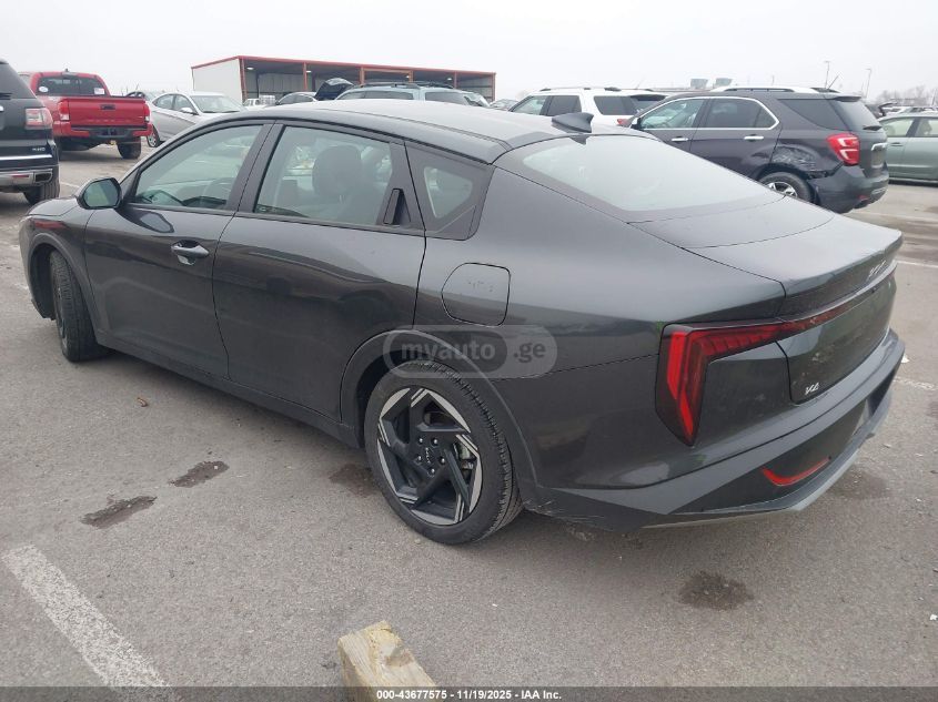 Kia K4 - фото 8