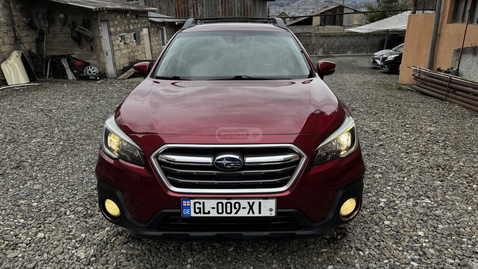 Subaru Outback - фото 1