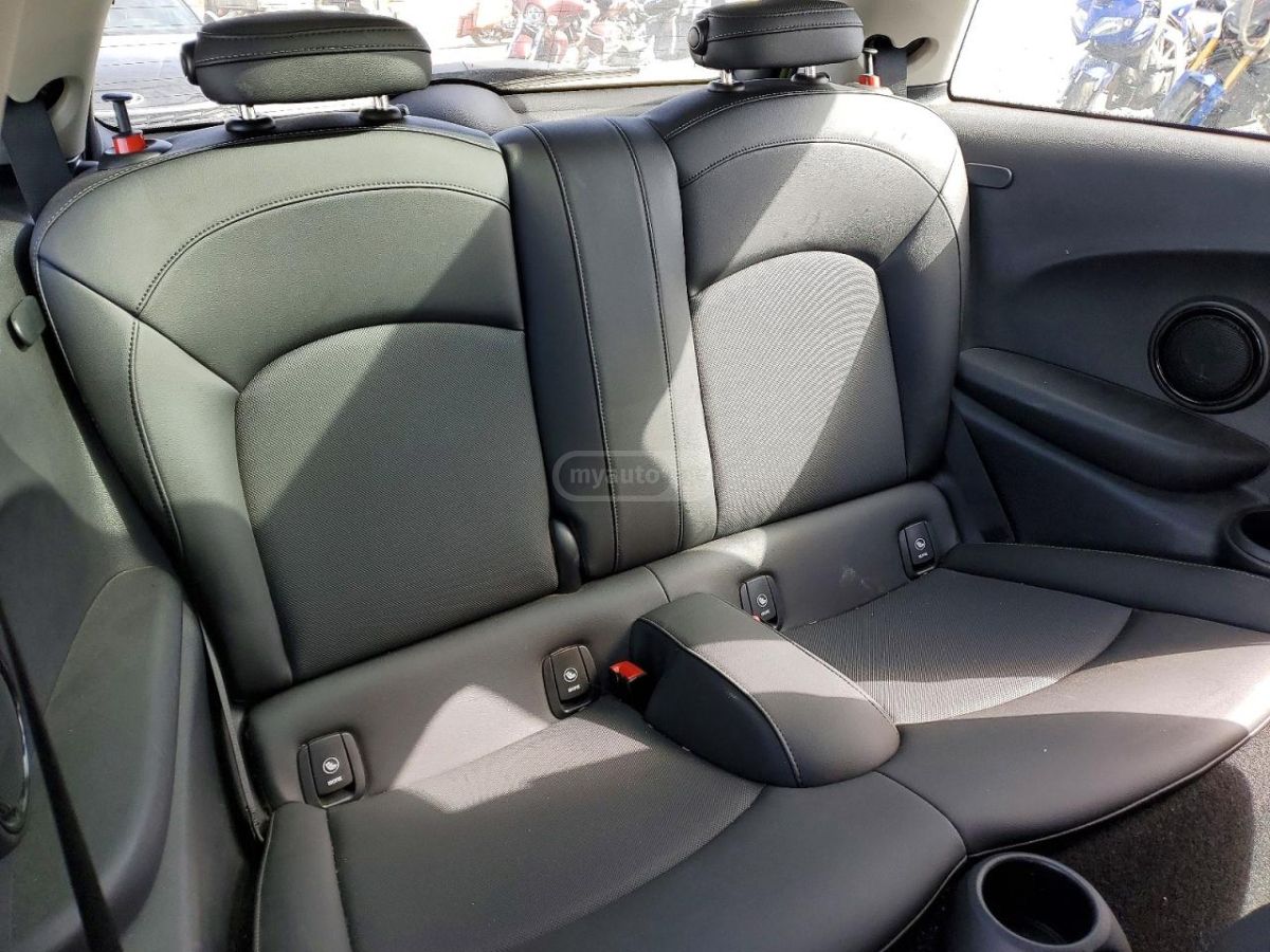 MINI Cooper S Cabrio 2023 — миниатюра 10