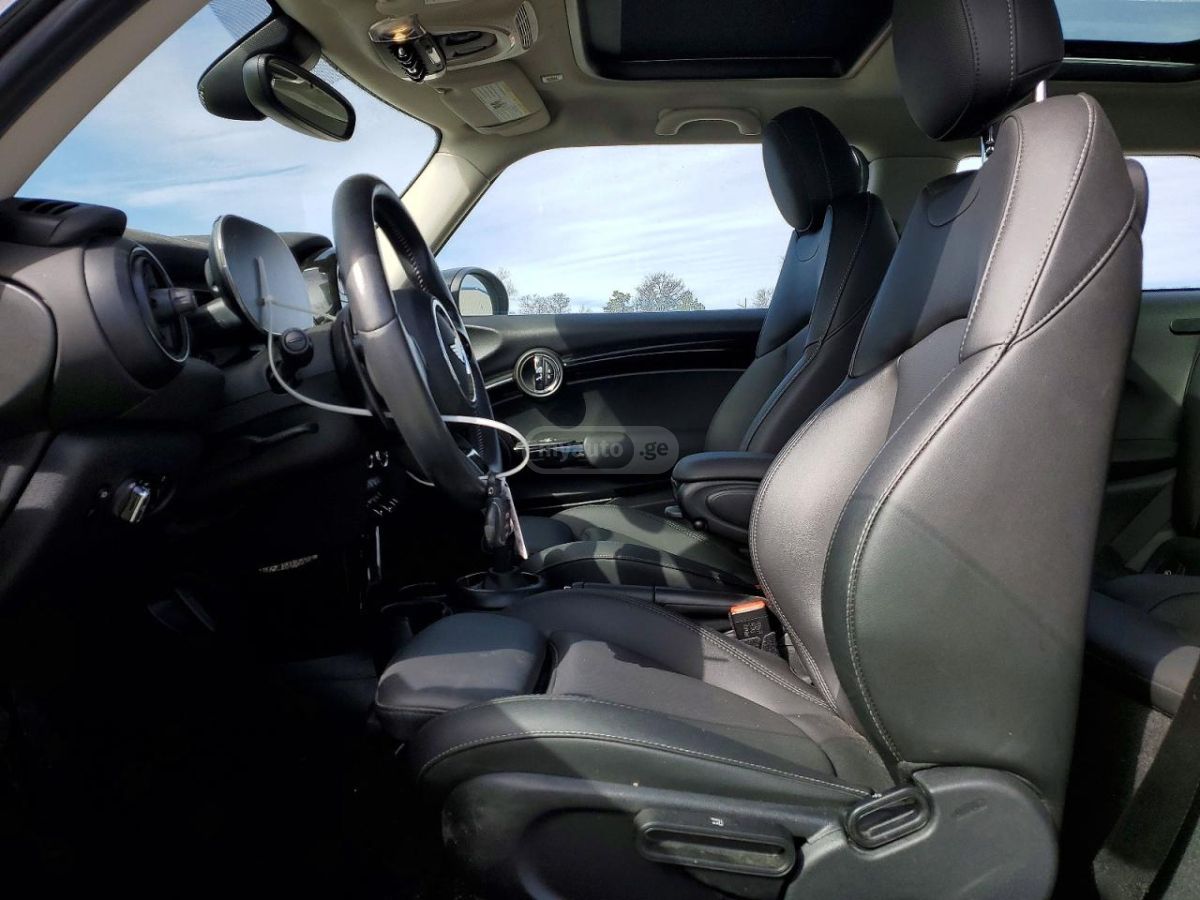 MINI Cooper S Cabrio 2023 — миниатюра 7