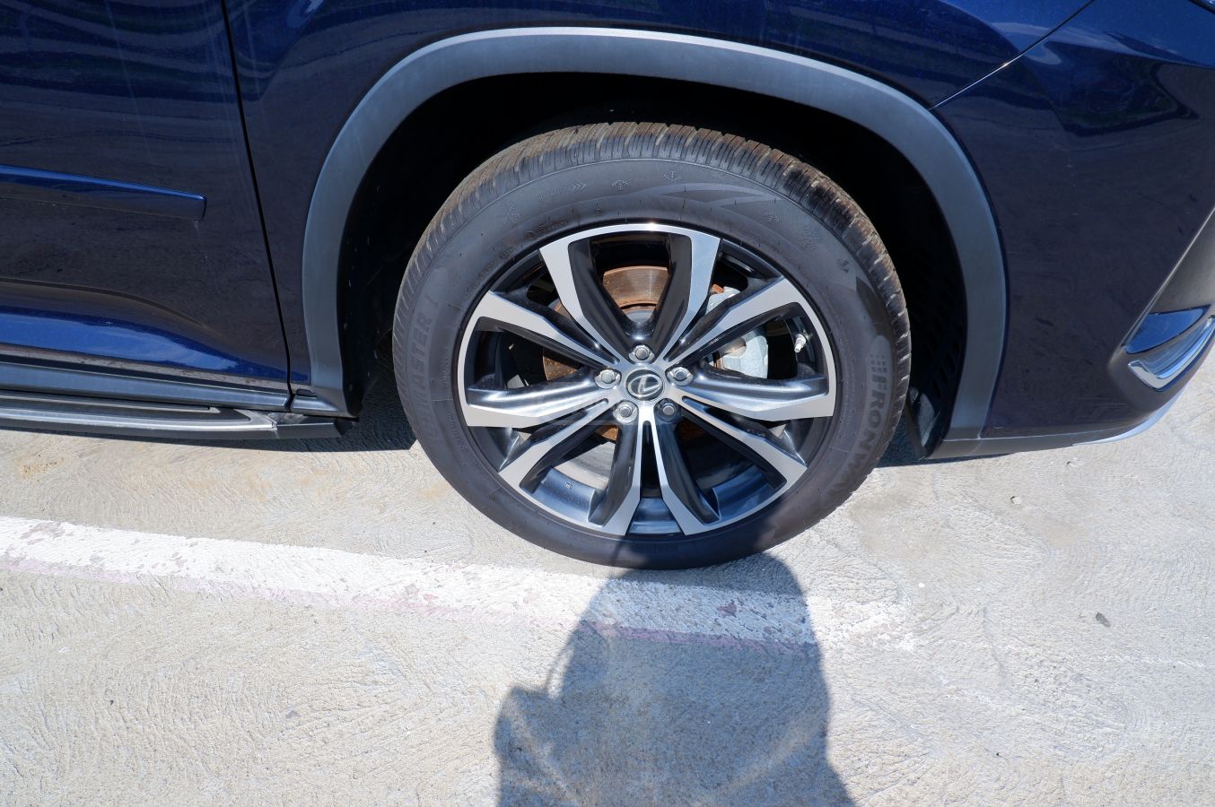 Lexus RX 350 - фото 4