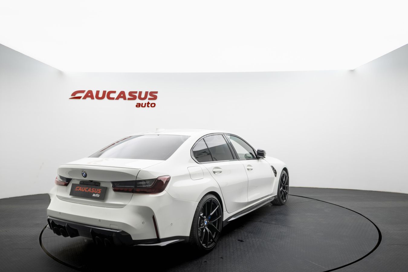 BMW Bmw 330i — миниатюра 4