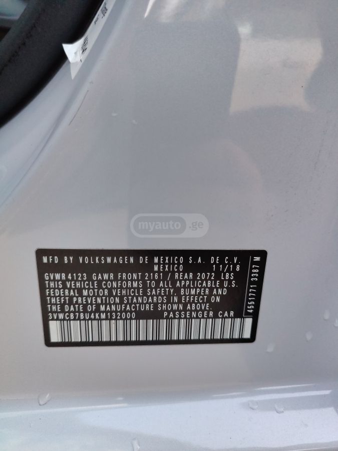 Volkswagen Jetta - фото 12