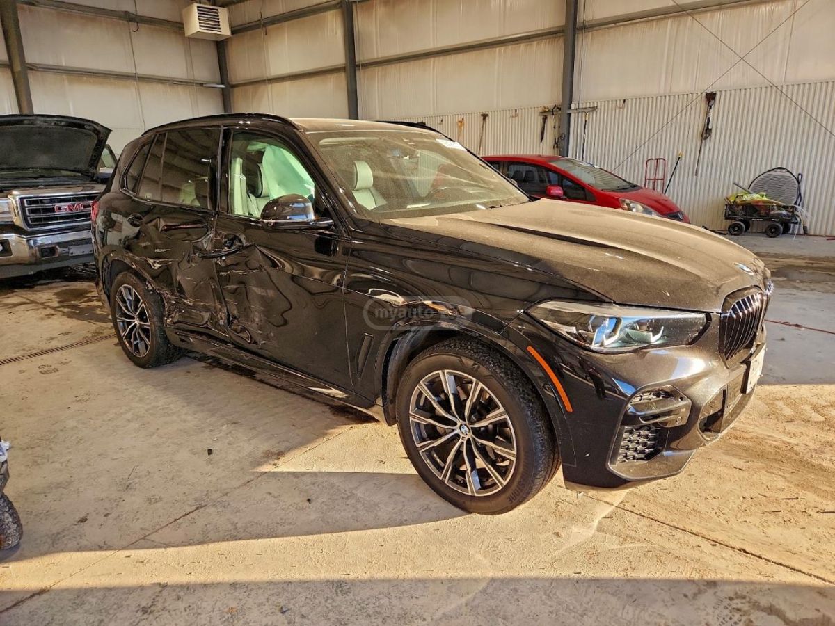 BMW X5 - фото 4