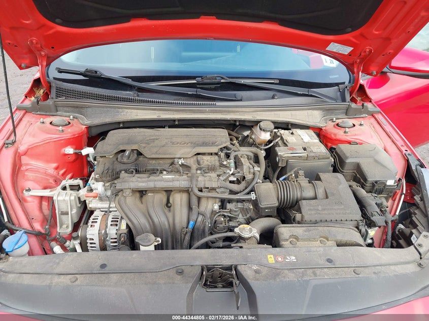 Hyundai Elantra - фото 9