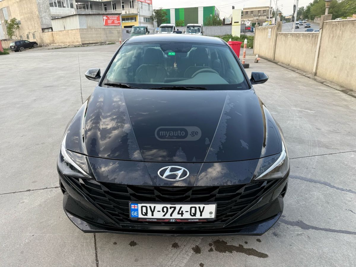 Hyundai Elantra - фото 6