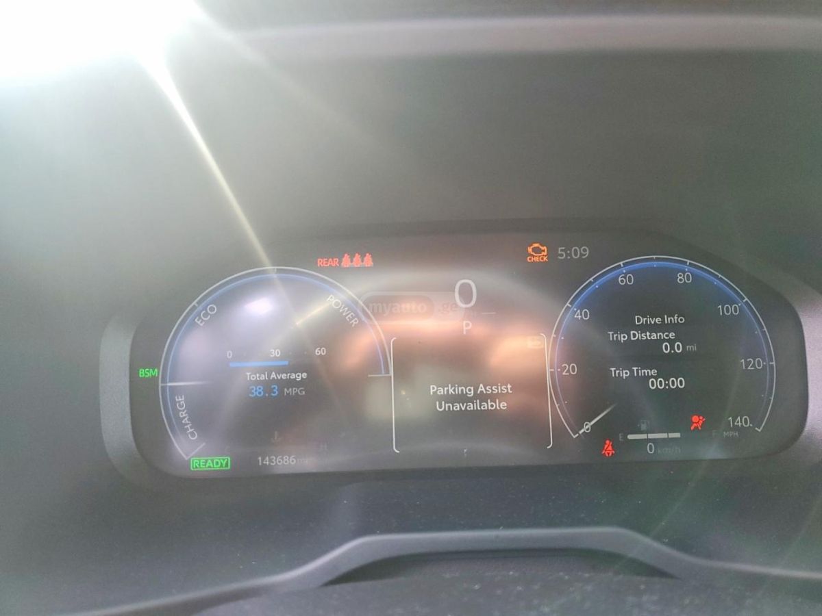 Toyota RAV 4 - фото 9