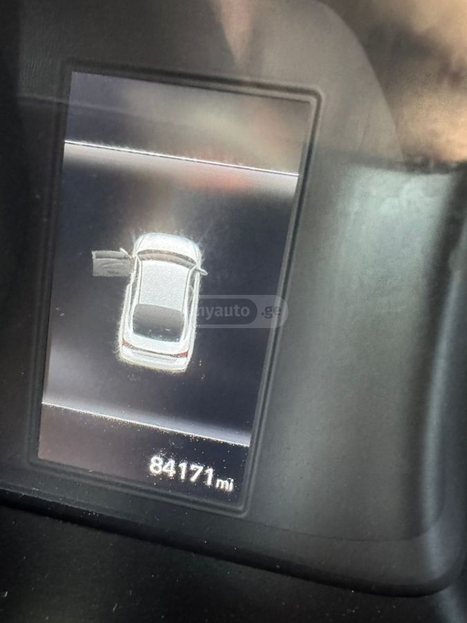 Hyundai Elantra - фото 10