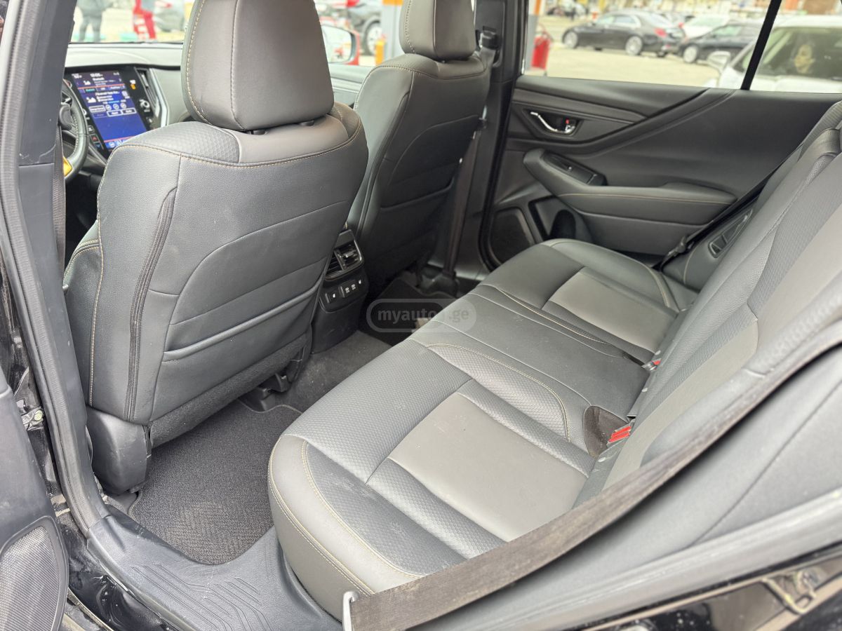 Subaru Outback - фото 12