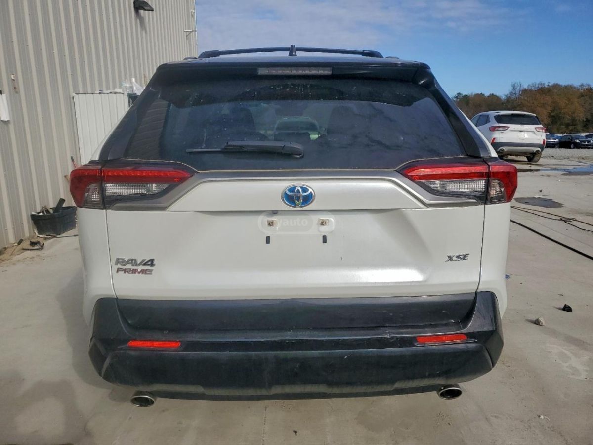 Toyota RAV 4 - фото 6