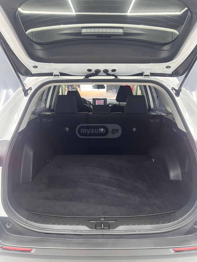 Toyota RAV 4 - фото 11