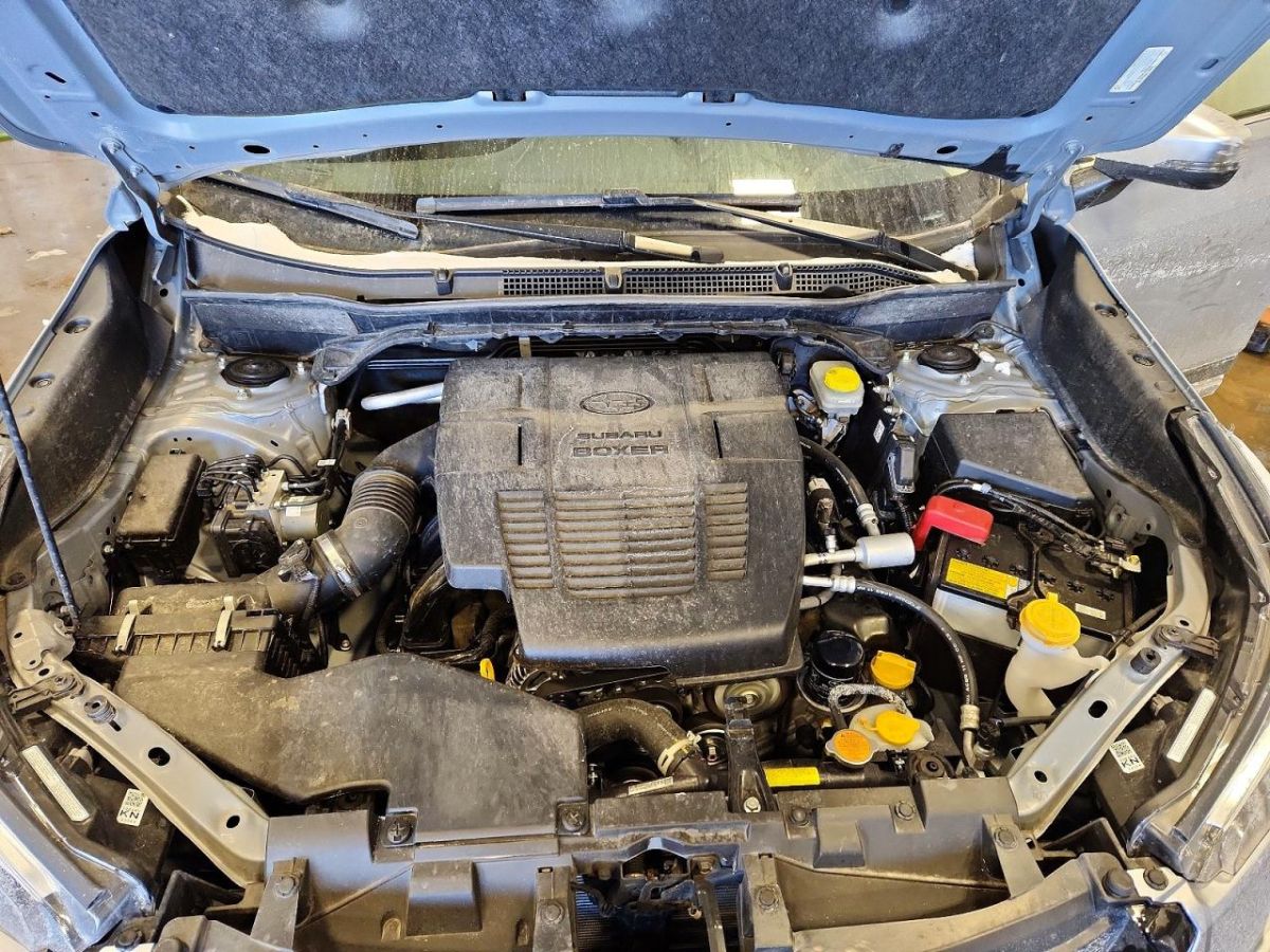 Subaru Touring 4dr All-Wheel Drive CV — миниатюра 9