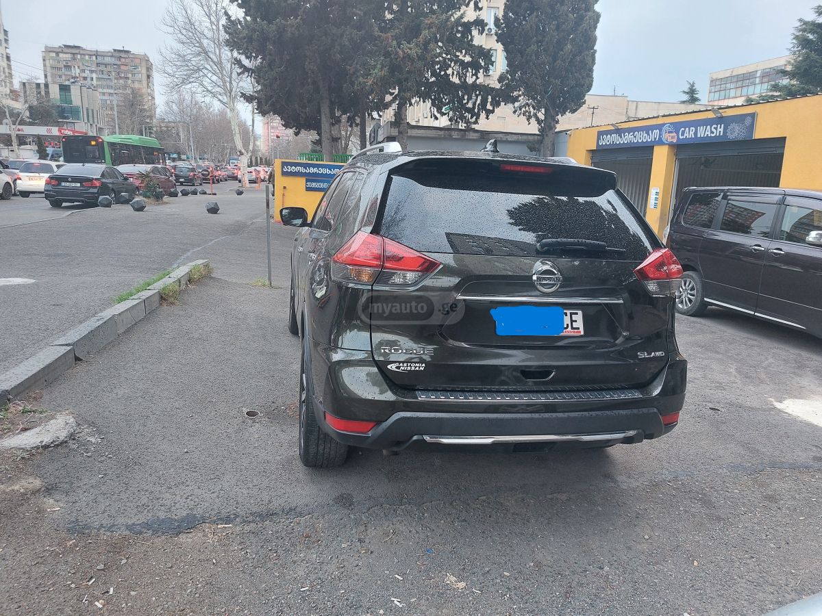 Nissan Rogue - фото 11