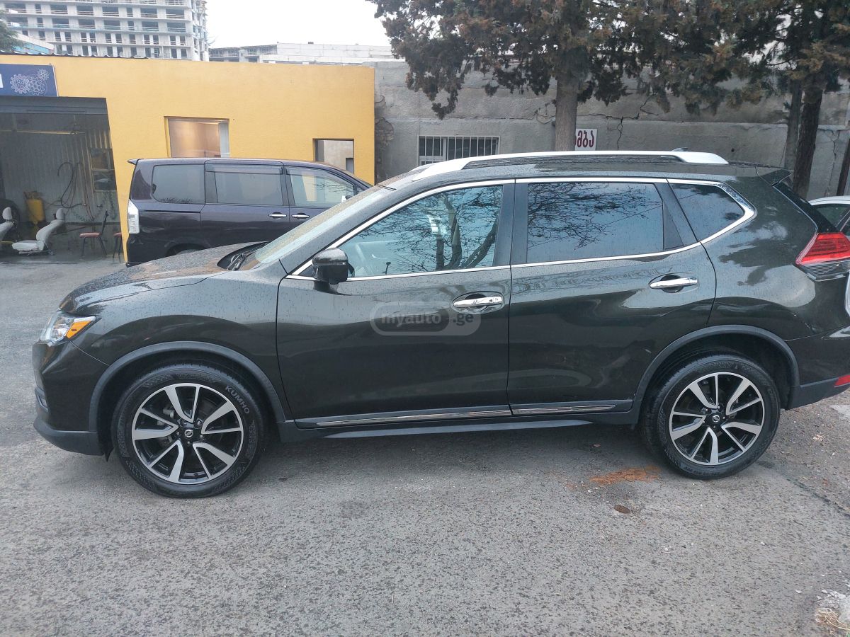 Nissan Rogue - фото 9