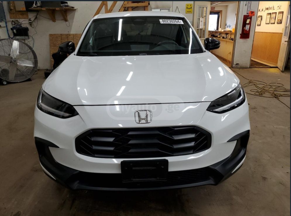 Honda HR-V - фото 1