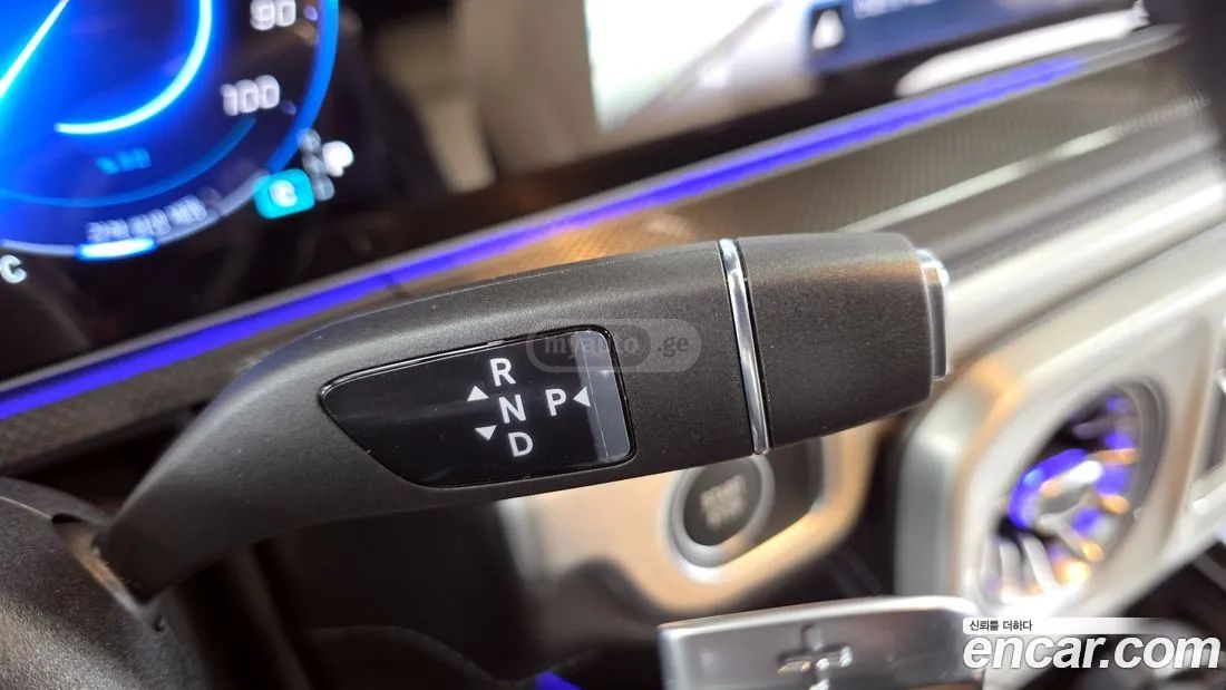 Mercedes-Benz G 65 AMG 2025 — миниатюра 9