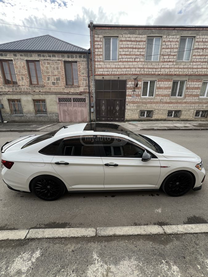 Volkswagen Jetta - фото 10