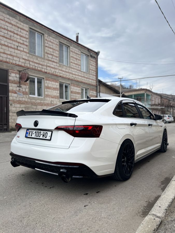 Volkswagen Jetta - фото 6