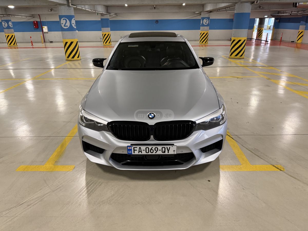 BMW 530 - фото 1