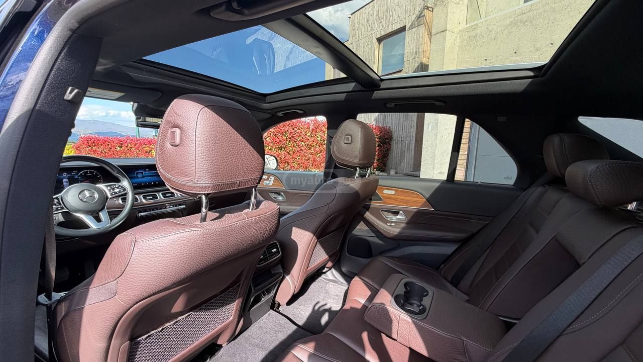 Mercedes-Benz GLE 350 - фото 14