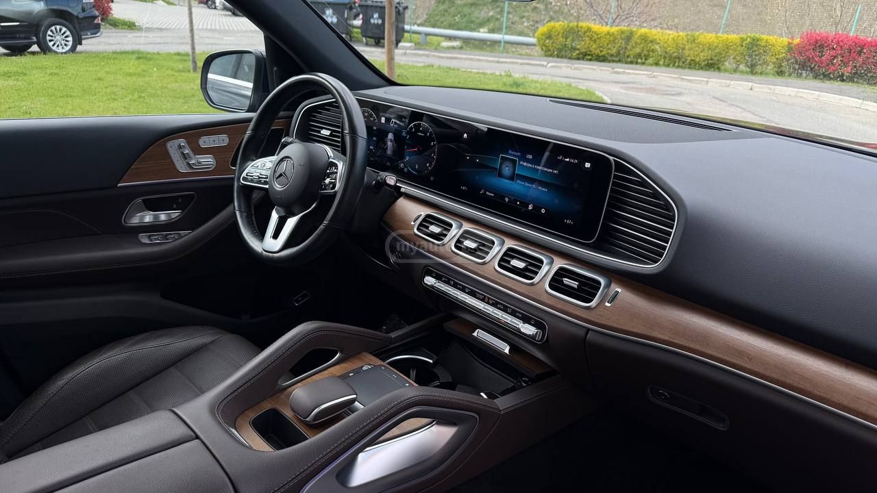 Mercedes-Benz GLE 350 - фото 8