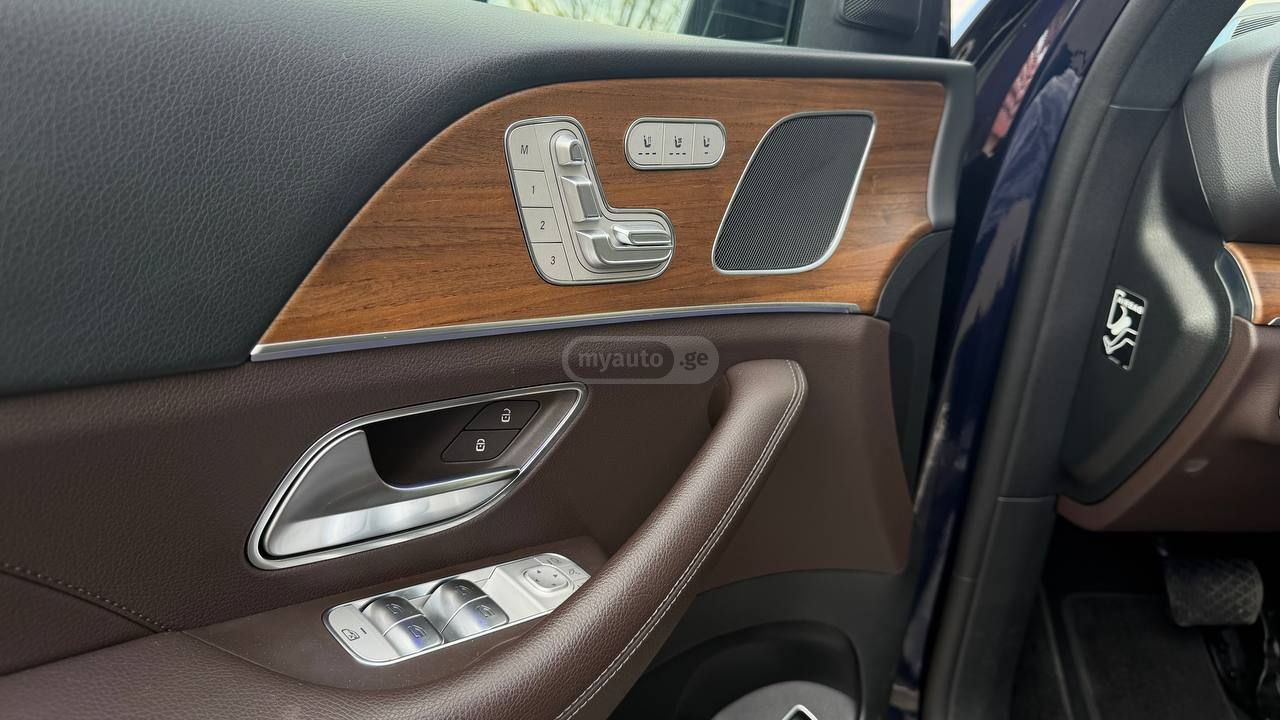 Mercedes-Benz GLE 350 - фото 9