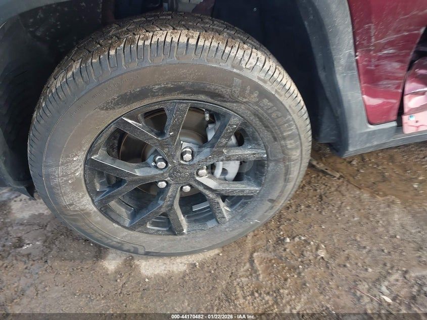 Jeep Grand Cherokee 2025 — миниатюра 11