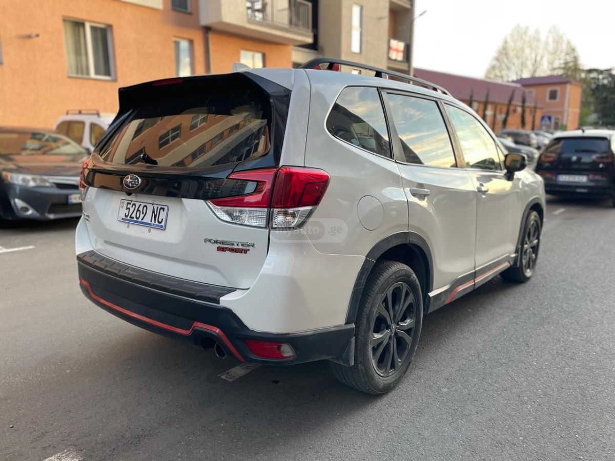 Subaru Forester - фото 3