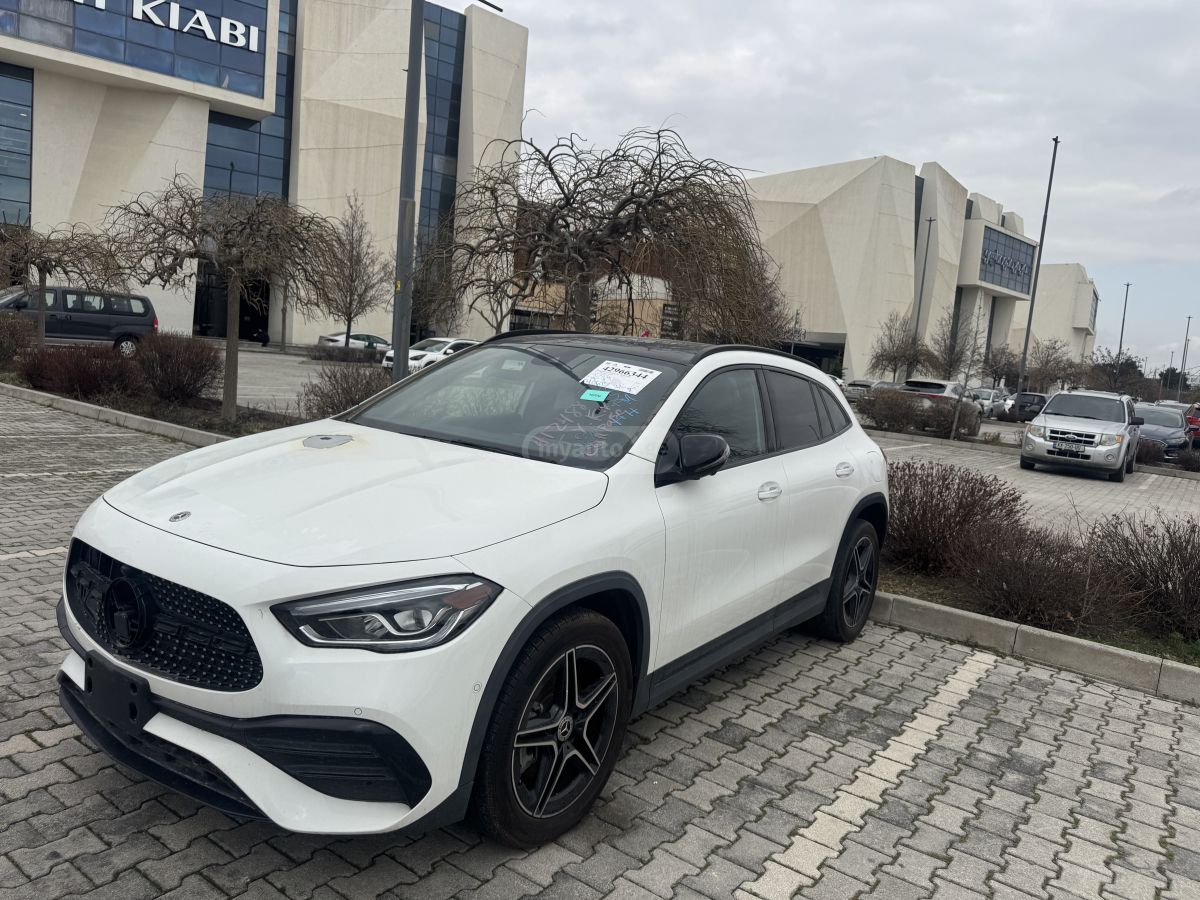 Mercedes-Benz Base GLA 250 4dr Front-Wheel D — миниатюра 11
