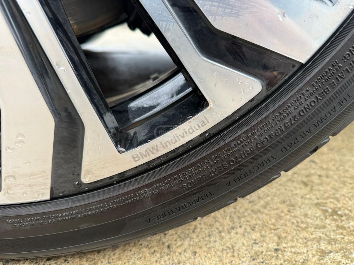 BMW X7 M 2025 — миниатюра 11