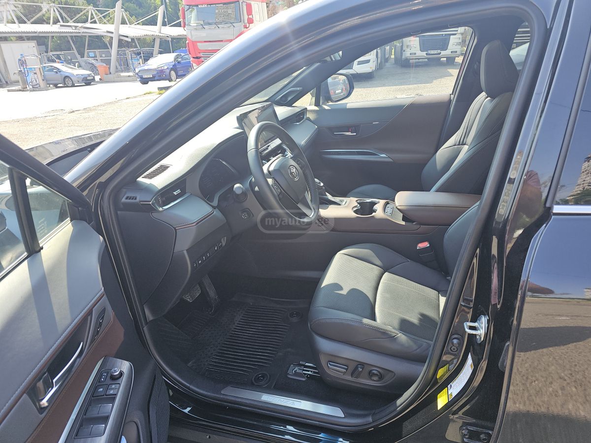 Toyota Limited — миниатюра 9