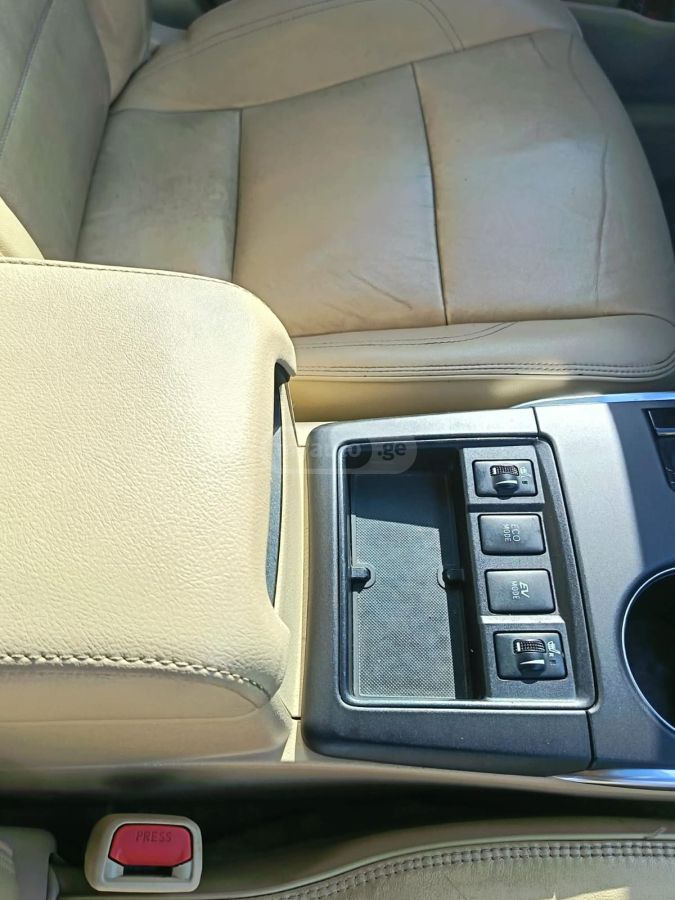 Toyota Camry - фото 6