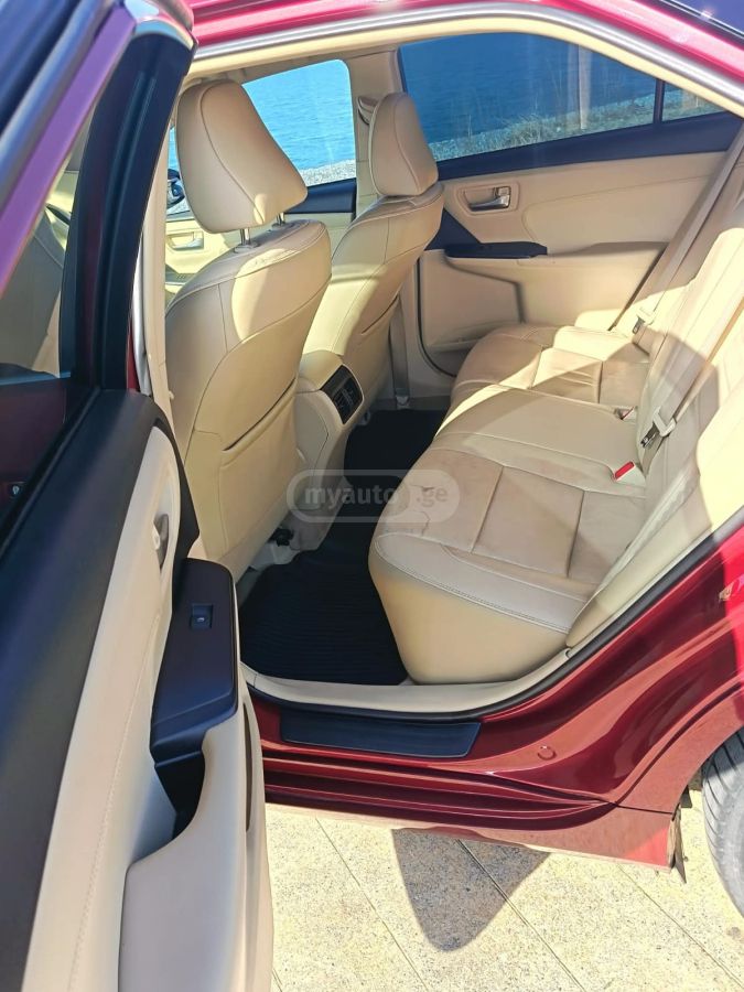 Toyota Camry - фото 7