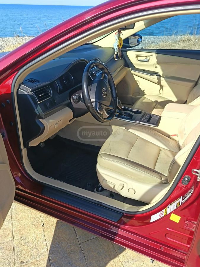 Toyota Camry - фото 8