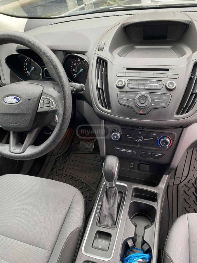 Ford Escape - фото 6