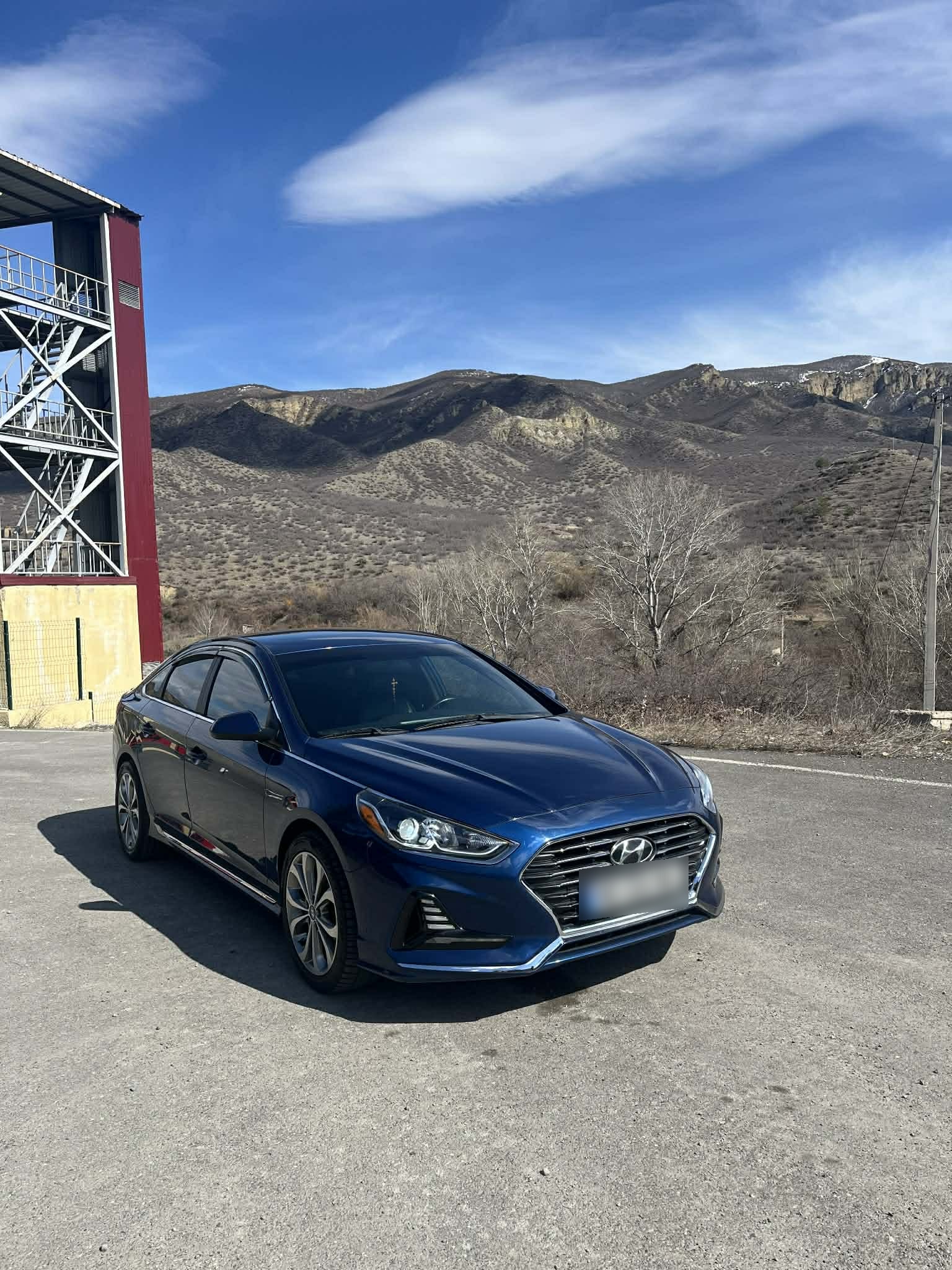 Hyundai Sonata - фото 1