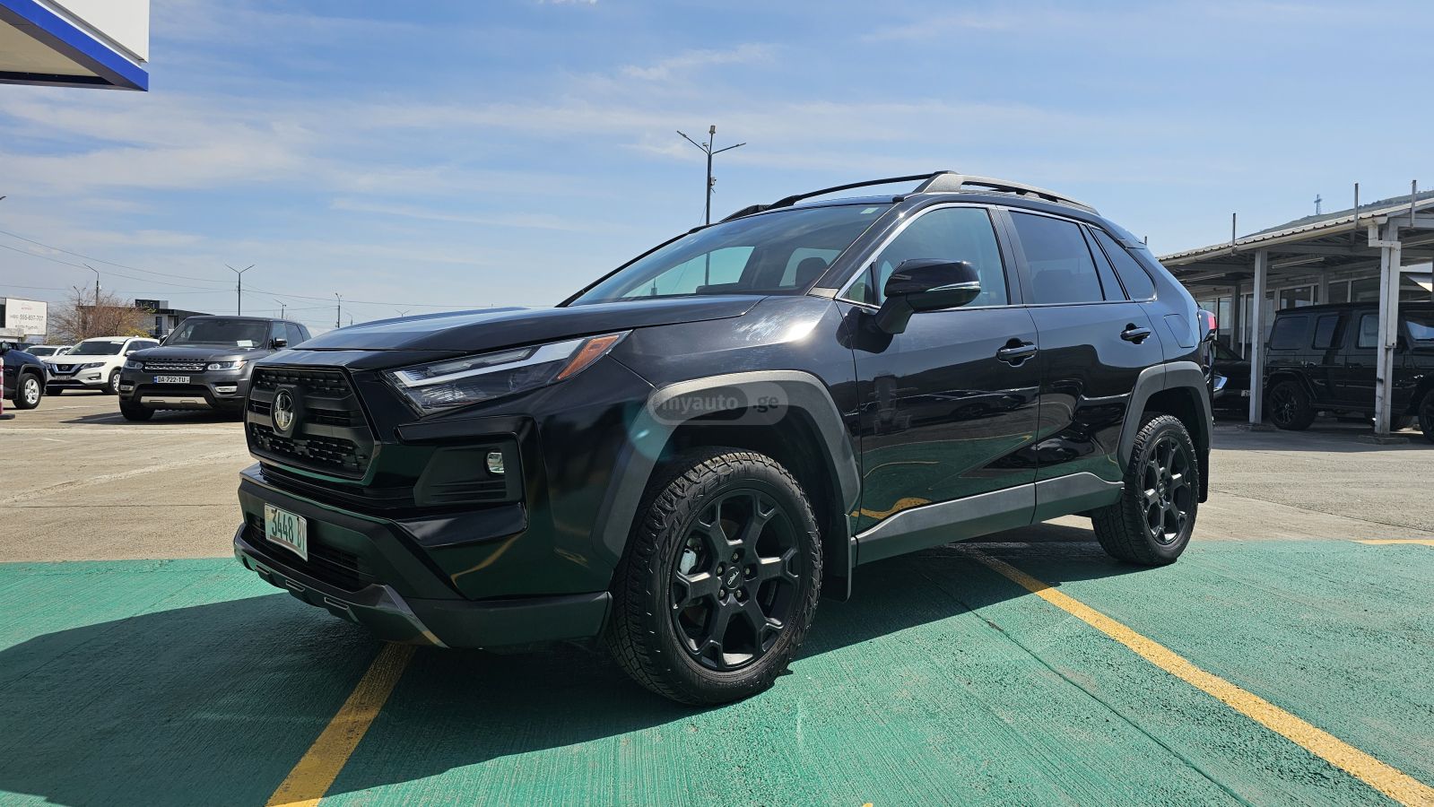 Toyota RAV 4 - фото 1