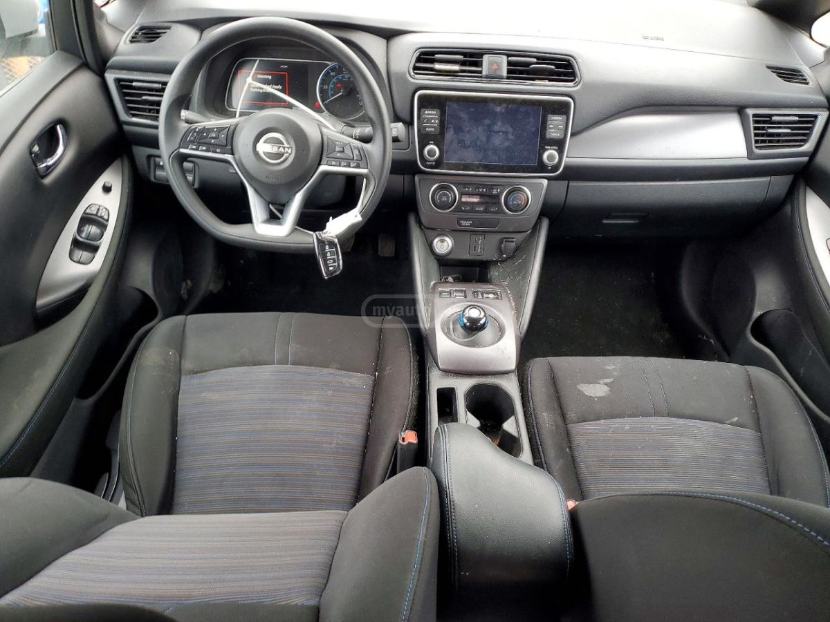 Nissan Leaf 2023 — миниатюра 8