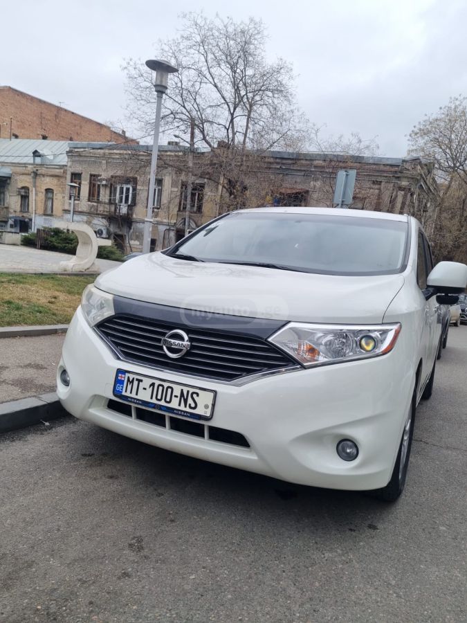 Nissan Quest - фото 1