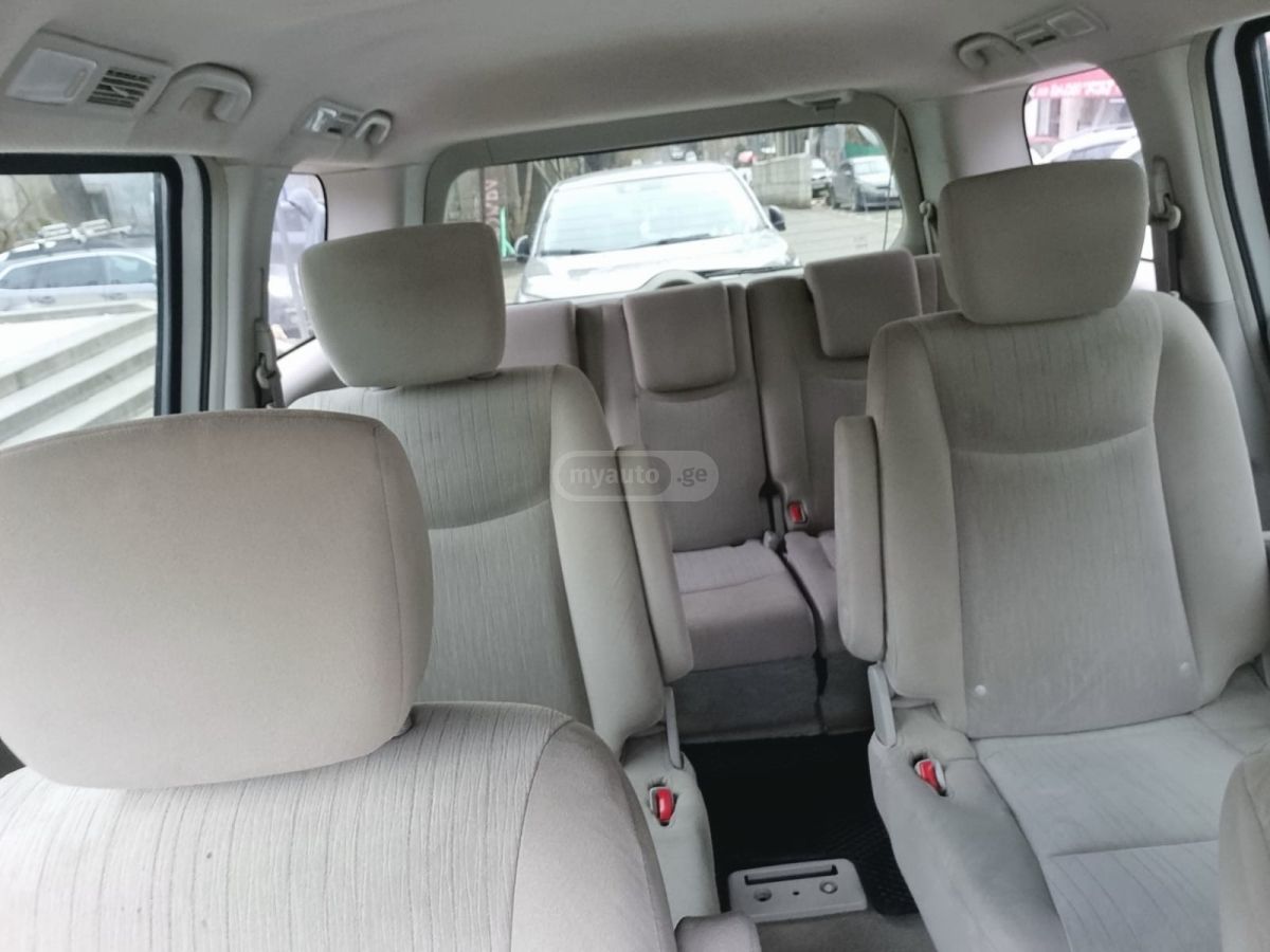 Nissan Quest - фото 11