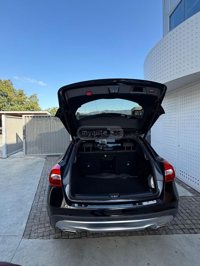 Mercedes-Benz GLA 250 - фото 10